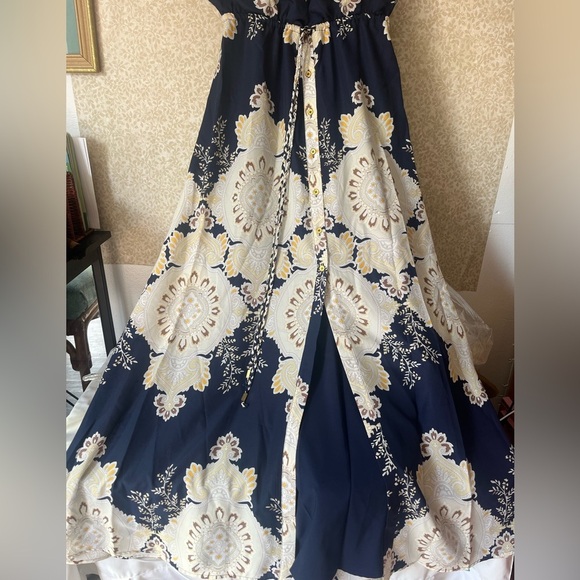 New Vince Camuto dress size 6 $158 retail - Picture 6 of 11